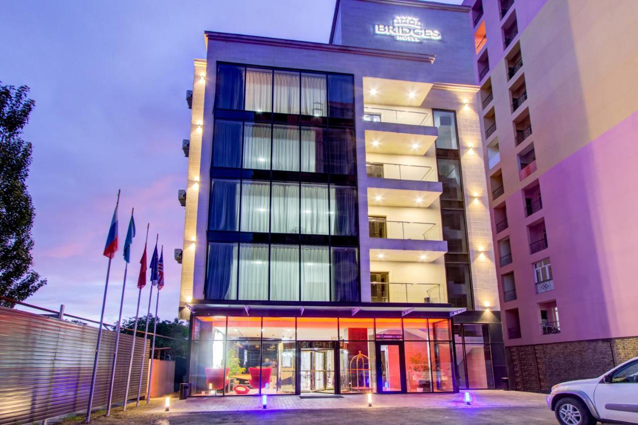 Hotel Bridges Biškek Exteriér fotografie